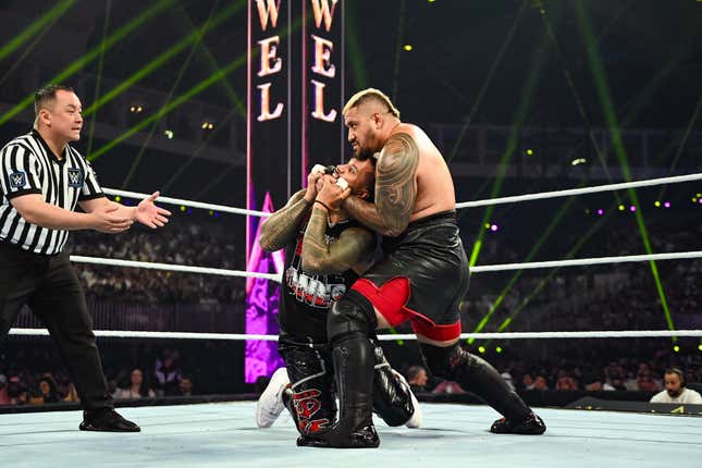 Solo Siko puts Jimmy Uso in a submission hold during Crown Jewel at Mohammed Abdo Arena on November 2, 2024 in Riyadh, Saudi Arabia.