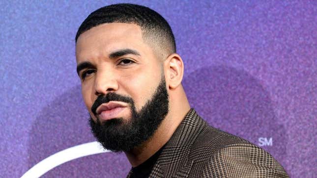 Image de l'article intitulé Universal Music Group lit Drake pour «&amp;#xa0;Filth&amp;#xa0;» dans une réponse louche et hilarante à un procès en diffamation