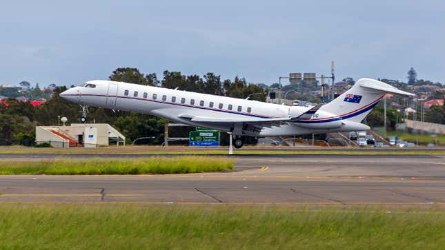 Gandel Investments (VH-TGG) Bombardier Global 7500 on rotation at Sydney Airport