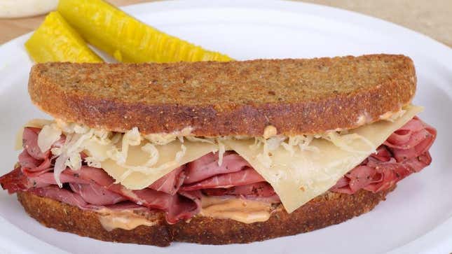 Reuben sandwich with pickle on the side