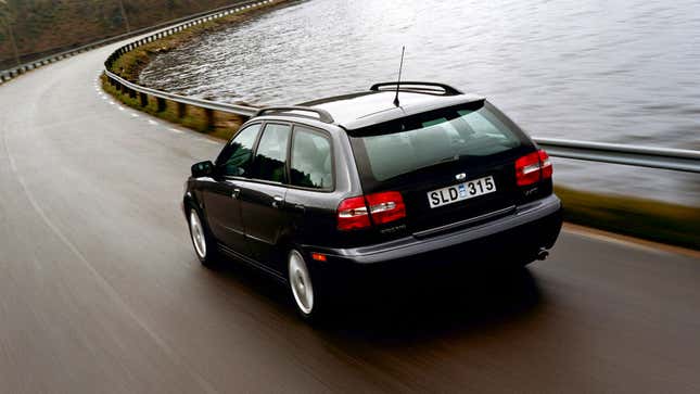 A grey Volvo V40 estate car