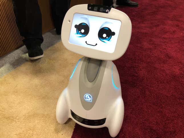 Buddy store robot 2018