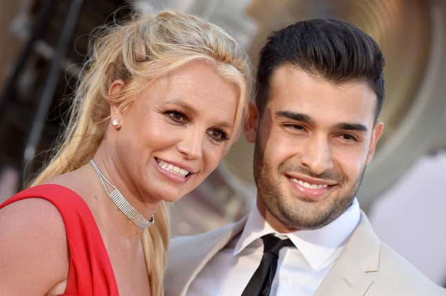 Image for article titled Britney Spears Had a Miscarriage