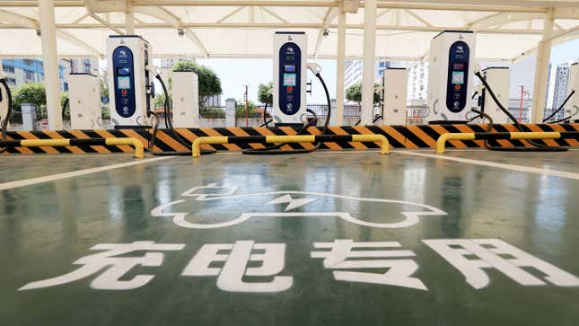 Image for article titled One Province in China Has More EV Charging Stations Than the Whole U.S.