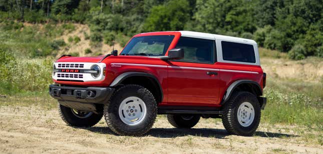 Image for article titled 2023 Ford Bronco Goes Retro with Heritage Editions