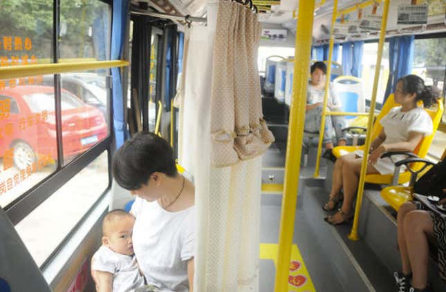 zhejiangbus-breastfeed