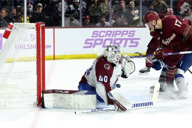 TEMPE, ARIZONA - NOVEMBER 30: Nick Bjugstad #17 of the Arizona Coyotes scores the game winning goal against Alexandar Georgiev #40 of the Colorado Avalanche during the overtime period at Mullett Arena on November 30, 2023 in Tempe, Arizona. (Photo by Zac BonDurant/Getty Images)