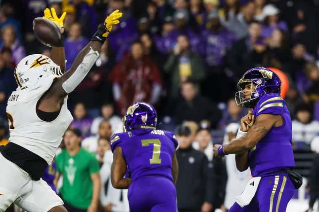 Washington escapes Arizona State football's Pac-12 upset attempt