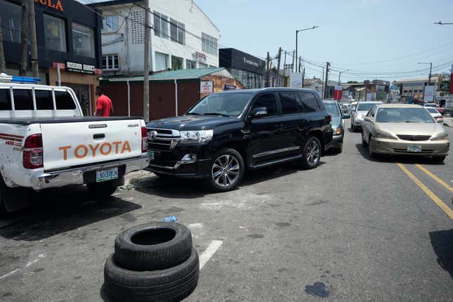 Cars queue to buy fuel at a petrol station in Lagos, Nigeria Tuesday, April 30, 2024. Nigerians were queuing for hours to buy fuel across major cities on Tuesday as the West African nation faced its latest fuel shortage, resulting in increased hardship for millions already struggling with the country&#39;s economic crisis. (AP Photo/Sunday Alamba)