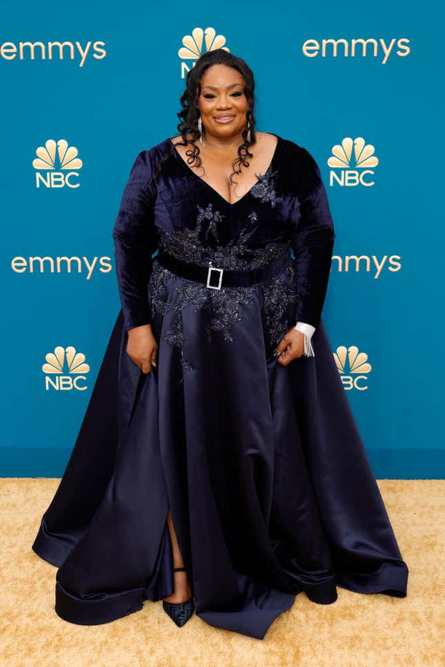 Image for article titled 2022 Emmys Red Carpet Looks