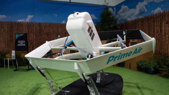 Image for article titled Amazon Begins One-Hour Drone Delivery in Texas for Medications