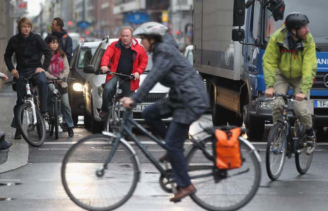 Image for article titled Here Are The Close Calls You&#39;ve Had On Your Bicycles