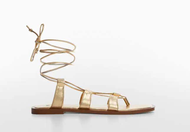 Image for article titled Summer 2023: Even More Shoe Trends You Need Now!