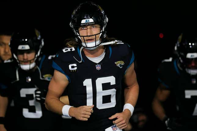 Jaguars QB Trevor Lawrence (ankle) Returns To Practice