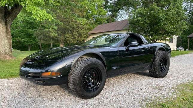 Image for article titled This Lifted C5 Corvette Is One of the Greatest Things I Have Ever Seen