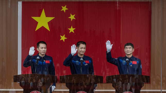 Astronauts Tang Hongbo, Nie Haisheng, and Liu Boming will blast off tomorrow.