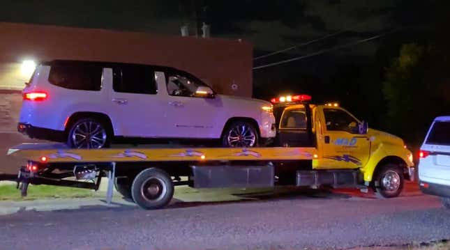 Image for article titled At Least A Dozen Ford Mustangs, Two Jeep Wagoneers Stolen from Michigan Assembly Plants