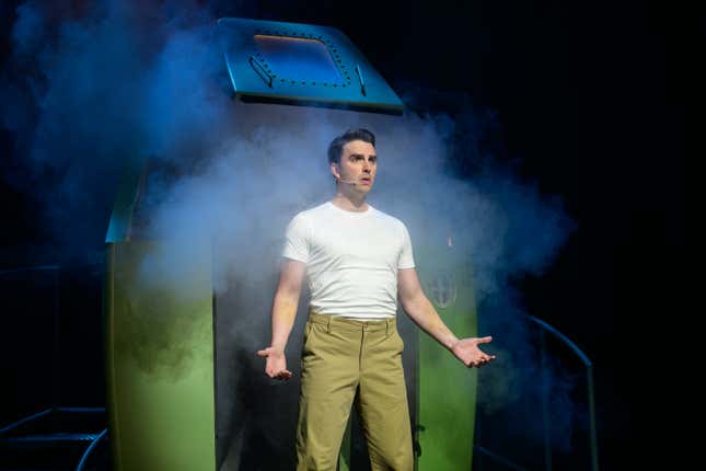 Image for article titled Rogers: The Musical Succeeds From Screen to Stage at Disney Parks