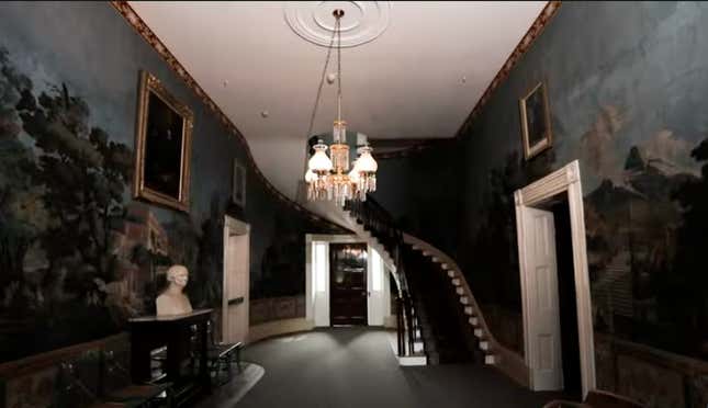 Image for article titled Take a Peek Inside America&#39;s Most Notorious Southern Plantation Mansions