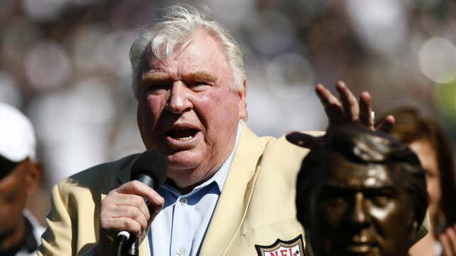 Image for article titled John Madden Hated Flying So He Traveled Everywhere In This Converted Bus