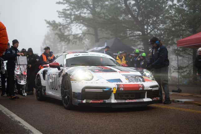 Image for article titled Views From the 2022 Pikes Peak International Hill Climb