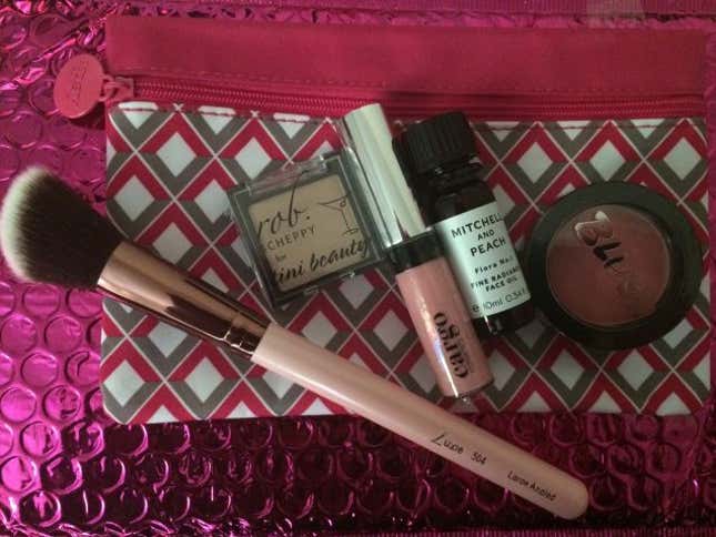 Image for article titled Brandi's Beauty Box Review
