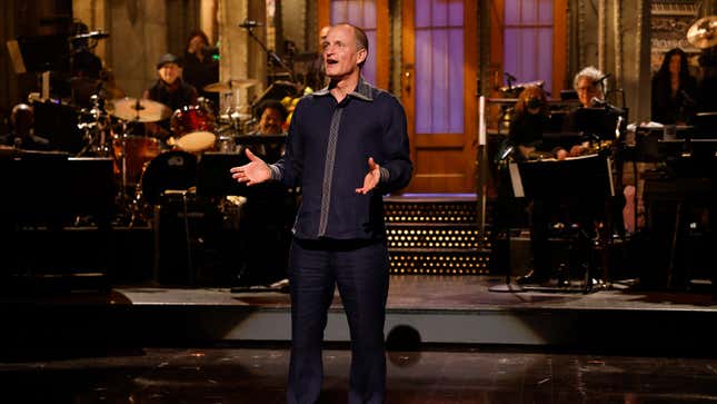 Live From New York, It's Woody Harrelson Spreading Anti-Vax Paranoia