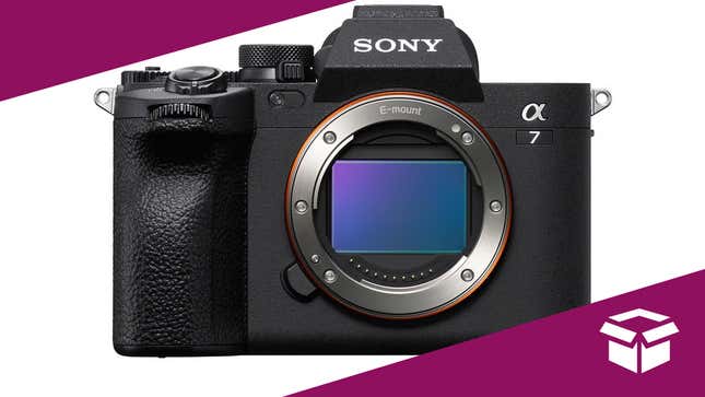 Image for article titled Best Deals of the Day: Madewell, Roku Smart TV, Greenpan, Adorama, USB-C Charger & More