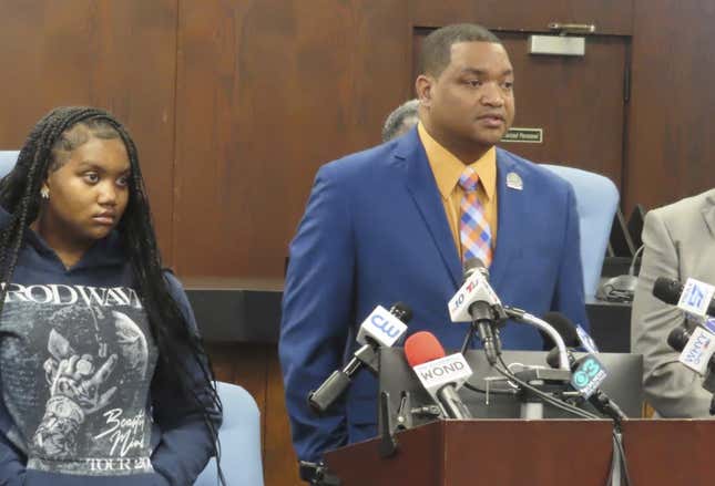 Image for article titled Amid the NYC Mayor Drama, Here are 11 Black City Leaders Who Got in BIG Trouble