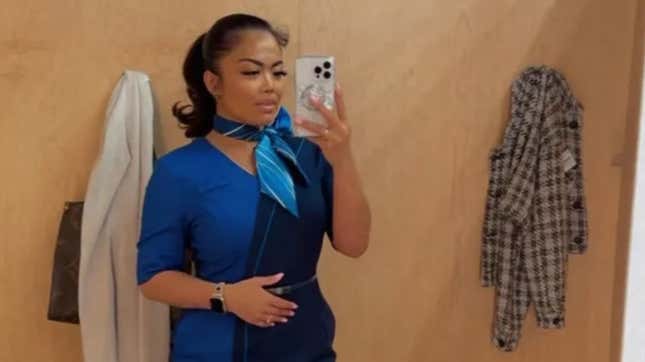 Image for article titled Flight Attendant Who Was Terminated For Twerking Video Starts GoFundMe Page Which Has Social Media In An Uproar