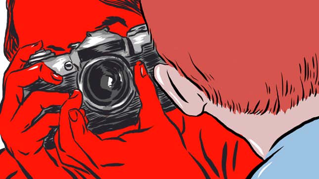 Image for article titled What Are You Really Looking For in Other People's Baby Photos?