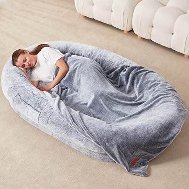 Image for article titled Revolutionize Your Comfort with Homguava Large Human Dog Bed, 24% Off