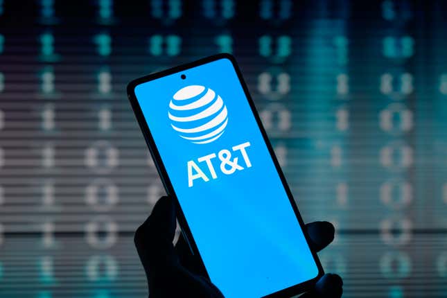 Image for article titled AT&amp;T beats earnings estimates with strong subscriber growth