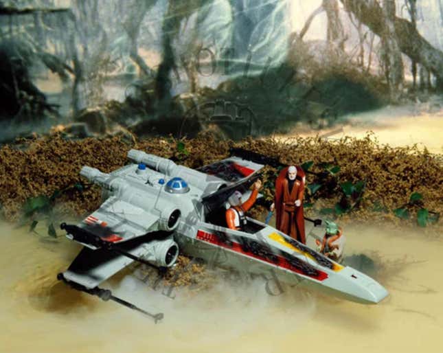 Image for article titled These Star Wars Toy Photos Are as Special as the Toys Themselves