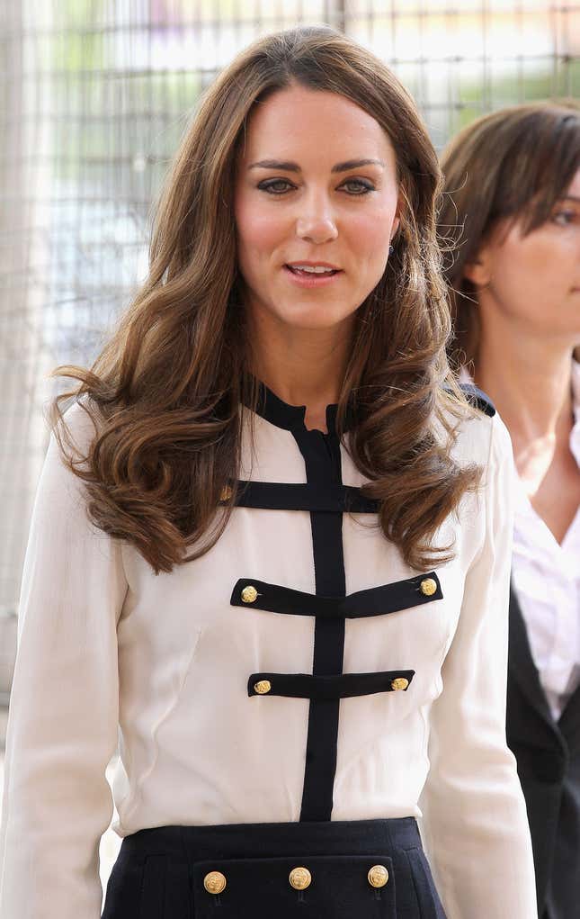 Image for article titled Shocking Evidence: Are Will & Kate Conspiring to Take the French Throne?
