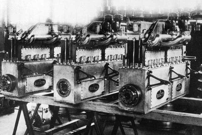 Vintage photo of Bugatti Autorail train engines