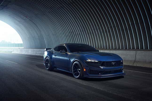 2024 Ford Mustang Dark Horse