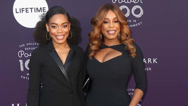 Dia Nash (L) and Niecy Nash attend The Hollywood Reporter’s 2017 Women In Entertainment Breakfast at Milk Studios on December 6, 2017 in Los Angeles, California.