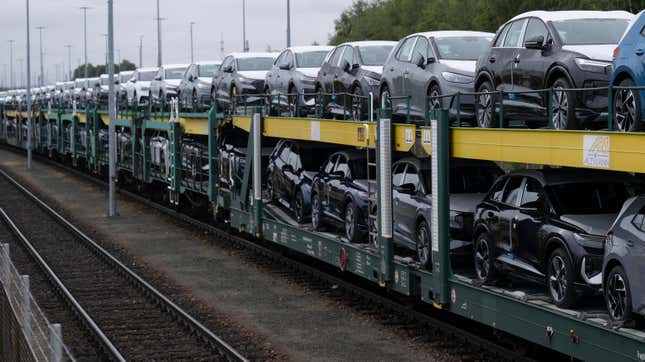 Electric vehicles on a train