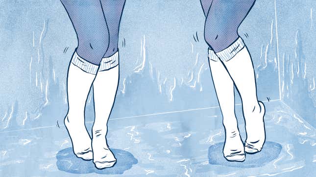 Image for article titled Your New Worst Enemy Is Inflammation. Your New Best Friend Is Freezing Your Ass Off.