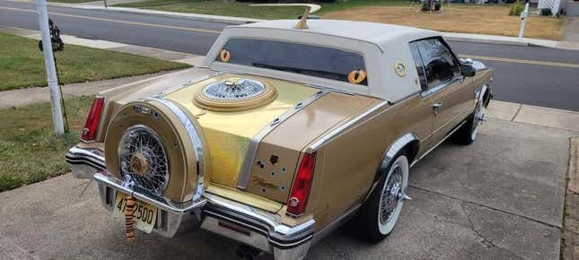 Image for article titled At $26,000, Would You Pimp Your Life With This 1985 Cadillac Eldorado?