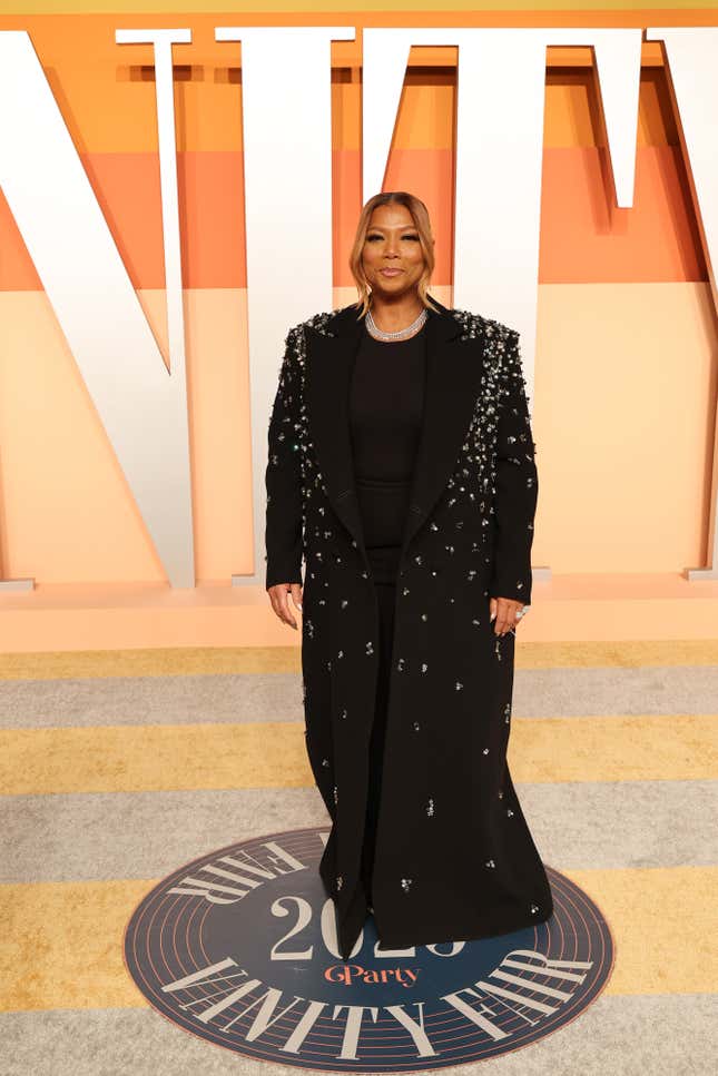 Queen Latifah attends the 2025 Vanity Fair Oscar Party Hosted By Radhika Jones at Wallis Annenberg Center for the Performing Arts on March 02, 2025 in Beverly Hills, California