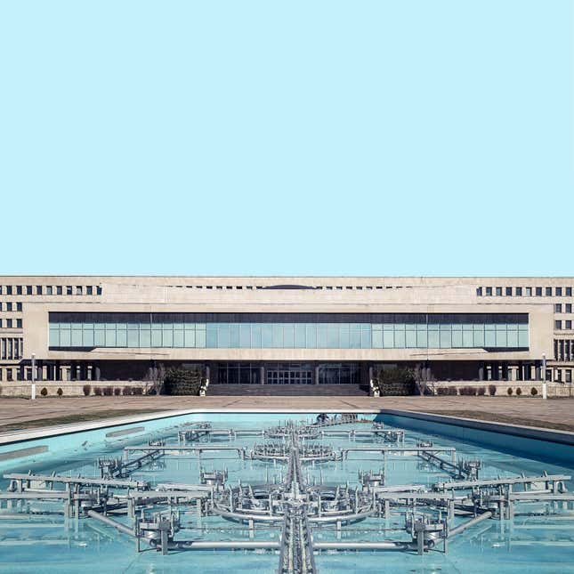 Image for article titled Photos: These 1970s brutalist buildings in Serbia look like Star Wars spaceships
