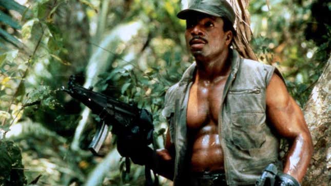 Carl Weathers, Predator'daki Al Dillon rolünde.
