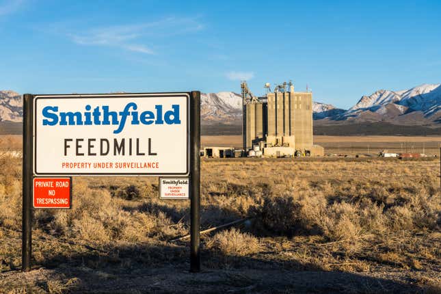 Image for article titled Smithfield Foods raises $522 million, pricing IPO below expected range