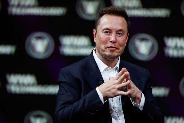 Image de l'article intitulé Le supercalculateur d’Elon Musk, ChatGPT dans les iPhones et les projecteurs antitrust&amp;#xa0;: tour d’horizon de l’actualité sur l’IA