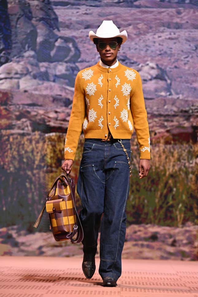 Image for article titled Our 40 Favorite Looks From Pharrell&#39;s Paris Fashion Week Runway Show