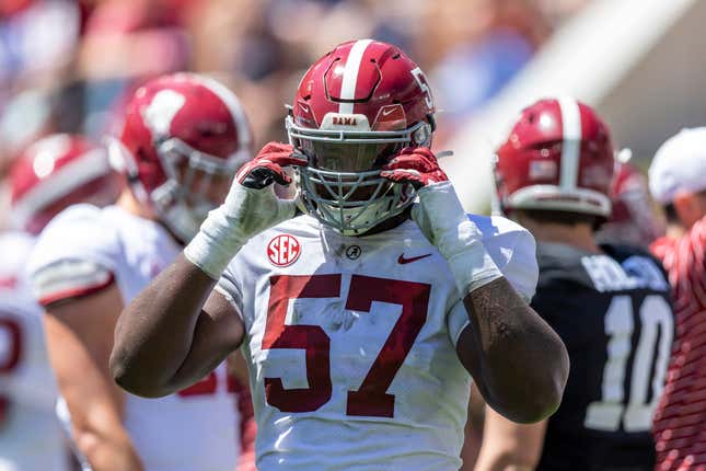 Image for article titled Alabama O-lineman accused of knowingly spreading STD