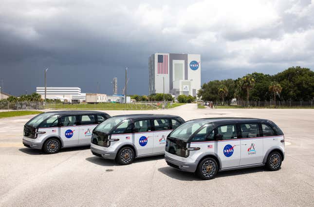 Image for article titled The Best Spaceflight Images From July Will Make Your Head Explode