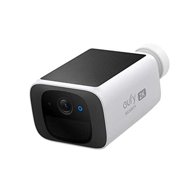 Image for article titled eufy Security SoloCam S220, Now 23% Off